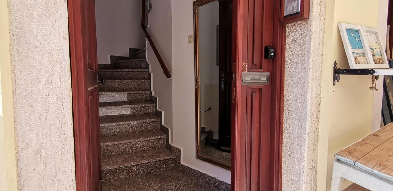 Studio Apartment L&G ロヴィニ エクステリア 写真